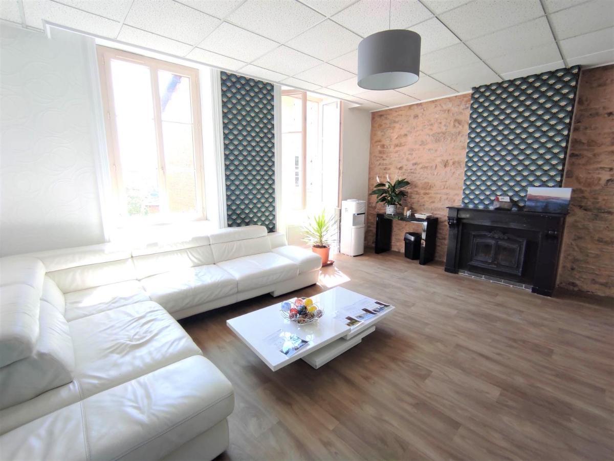 Appartement Oingt - Les Meubles Des Pierres Dorees Theize Экстерьер фото